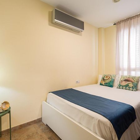 City Family Avatar Duplex Near The Beach لاس بالماس دي غران كاناريا المظهر الخارجي الصورة
