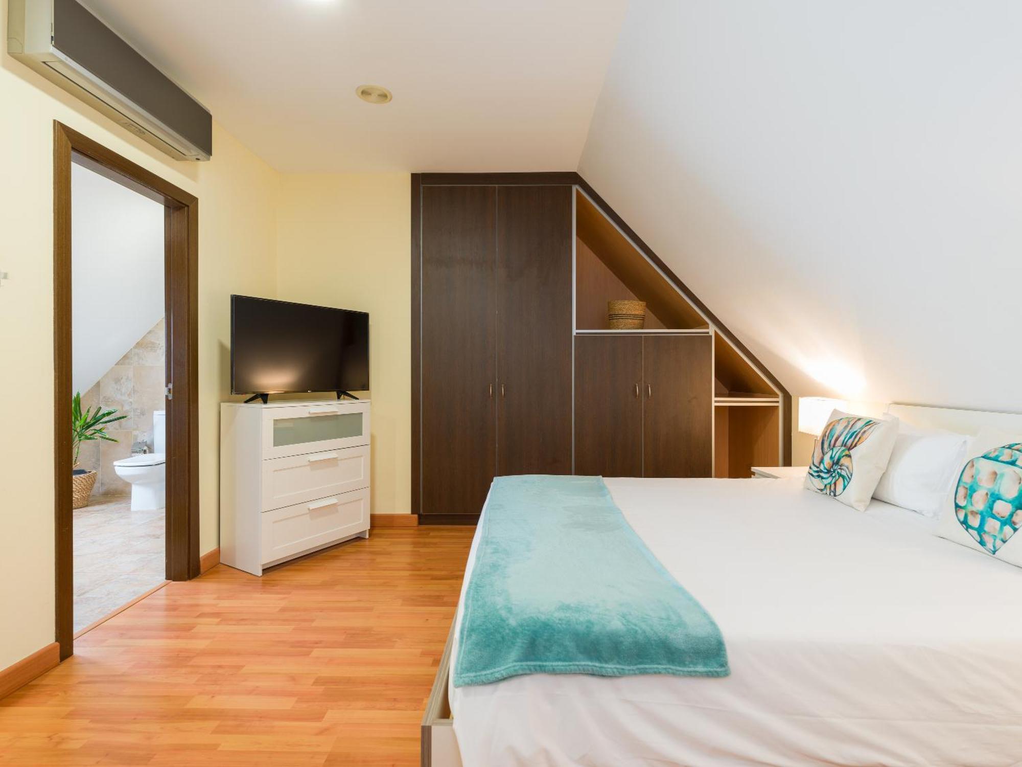 City Family Avatar Duplex Near The Beach لاس بالماس دي غران كاناريا المظهر الخارجي الصورة