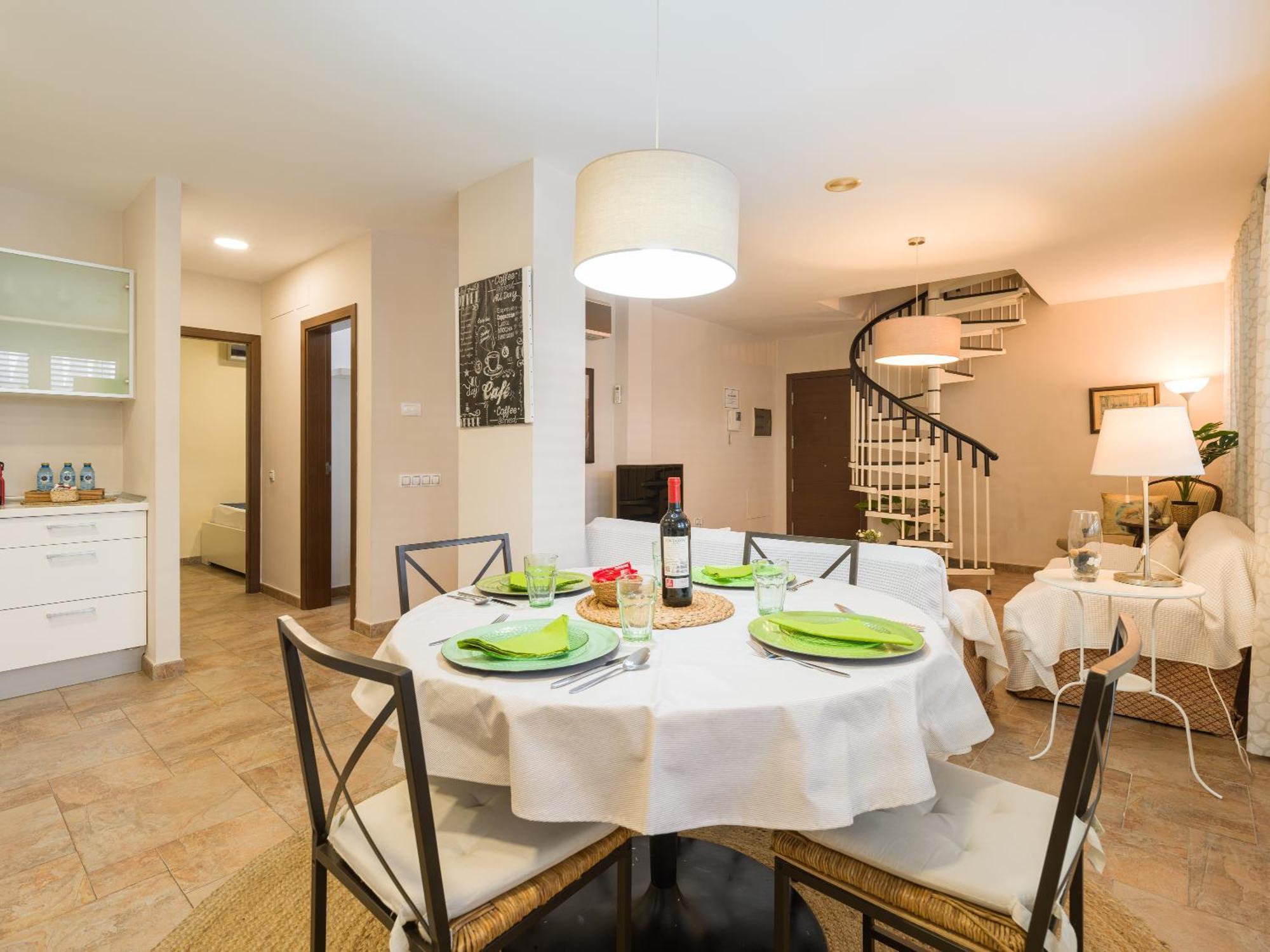 City Family Avatar Duplex Near The Beach لاس بالماس دي غران كاناريا المظهر الخارجي الصورة